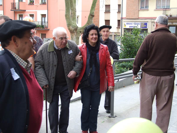 unancianounabrazo 072