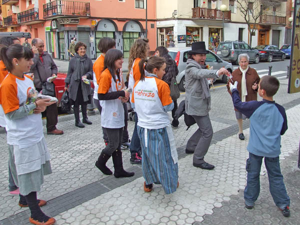unancianounabrazo 164
