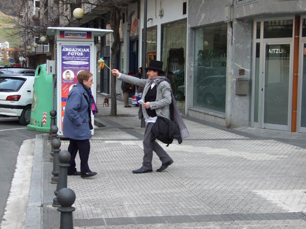 unancianounabrazo 189