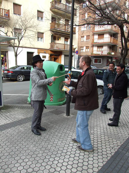 unancianounabrazo 234